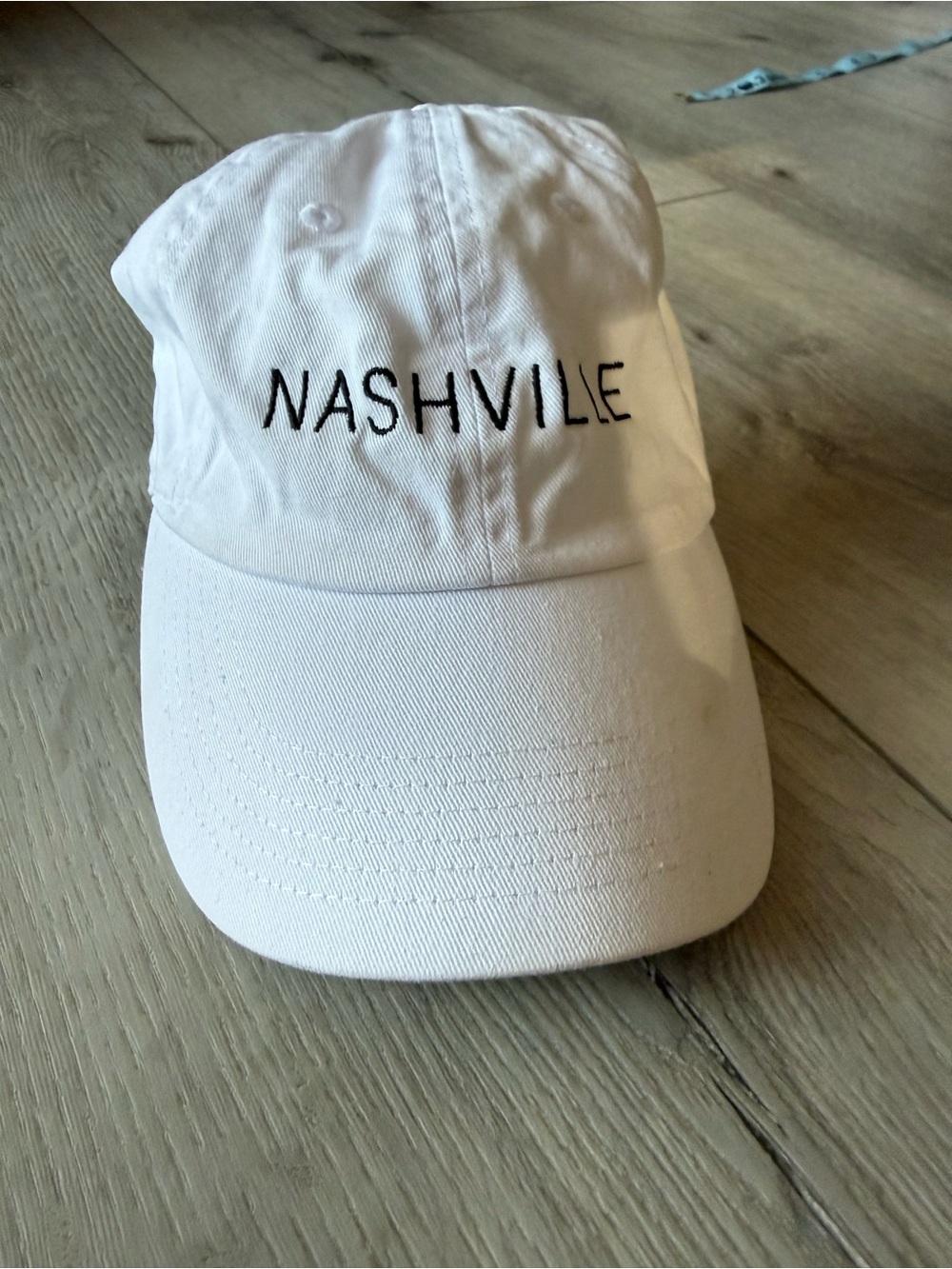 Newhattan White Cotton Baseball Cap with Logo Patch